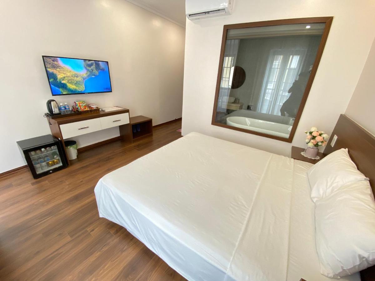 Moonlight Hotel Hạ Long Extérieur photo